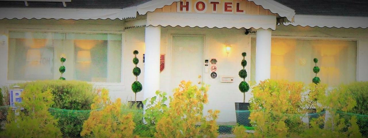 Motel Lyston Inn Yamachiche Exterior foto